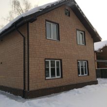 Трехстворчатые и двустворчатые окна в доме стандартных размеров их профиля эконом Трехстворчатые и двустворчатые окна в доме стандартных размеров их профиля эконом